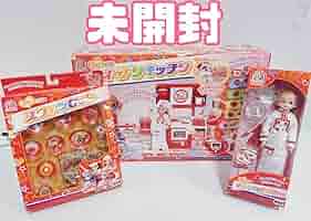 タカラ　アイドルカフェ　オープンキッチンリカちゃん Amazon.co.jp: 希少 3点セット タカラ リカちゃん アイドル